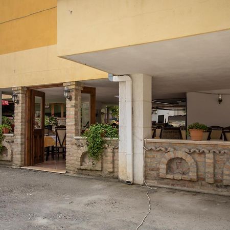 Hotel Sunrise Голем Экстерьер фото
